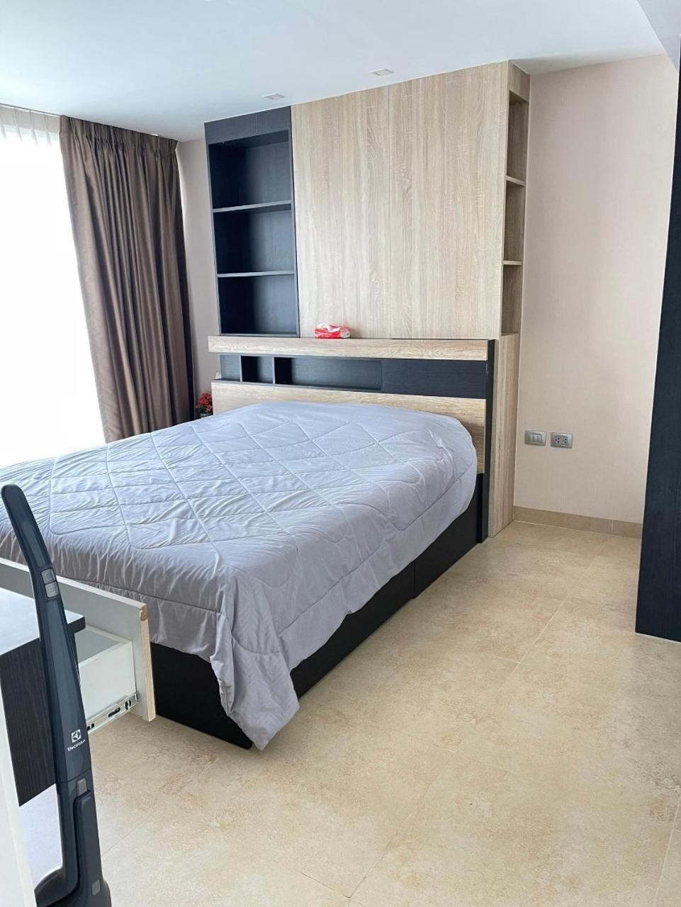 2 Bedrooms Near Pattaya Beach Exterior foto